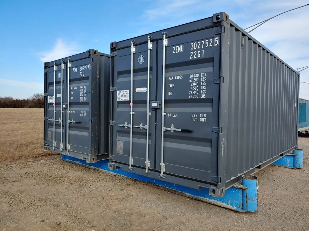 Shipping container